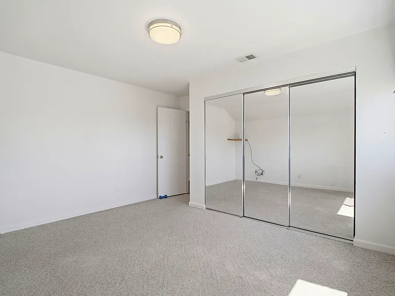6001 Castlebrook Dr — Photo 25