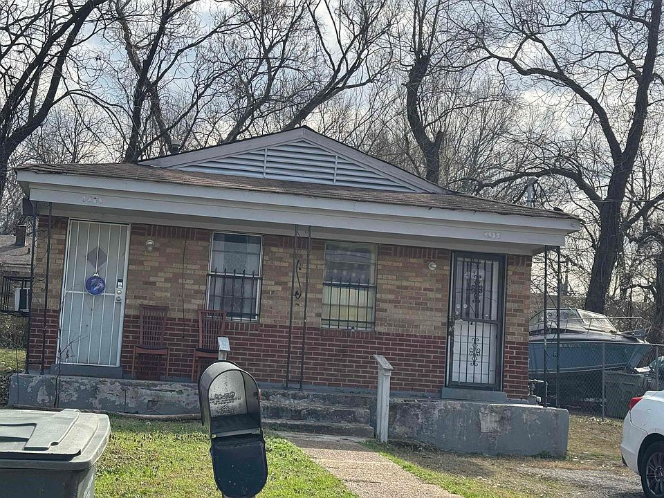 1st image of 1463 Effie Rd