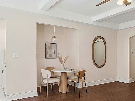 3rd image of 200 E 16th St APT 4B