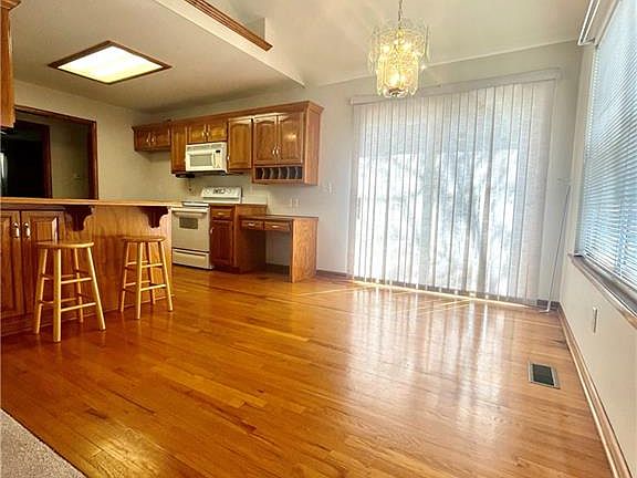 5th image of 19503 E Colony Ln