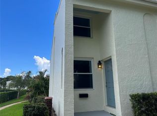 4319 La Riviera Ct, Tampa, FL 33611