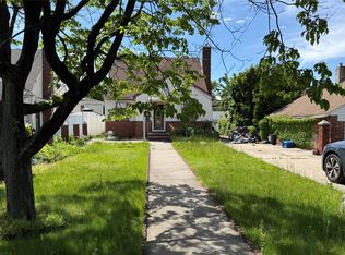 12836 Hook Creek Blvd, Rosedale, NY 11422