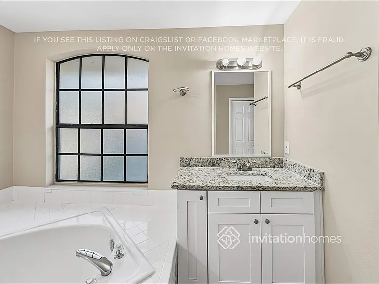 2621 Alclobe Cir — Photo 13