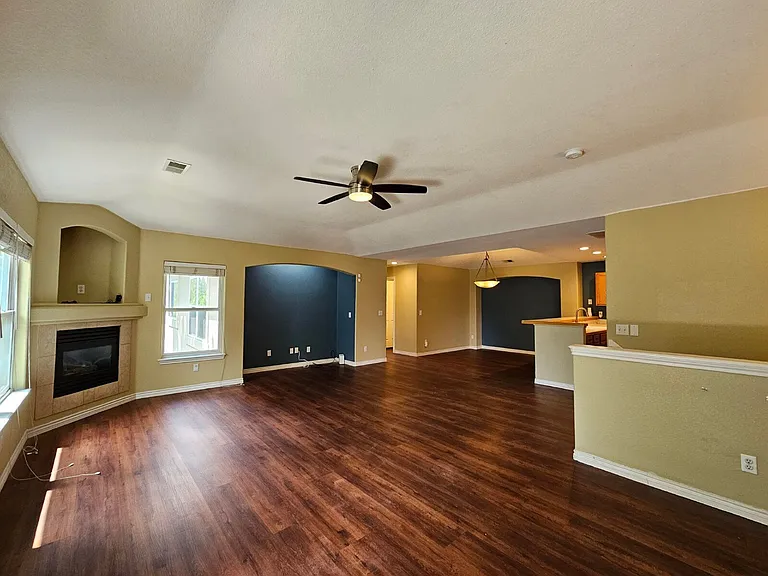 6697 S Forest Way #B — Photo 2