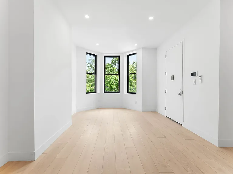 255 Weirfield St #2 — Photo 4