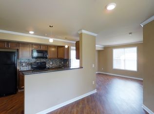 240 Miller Rd APT 9, Getzville, NY 14068