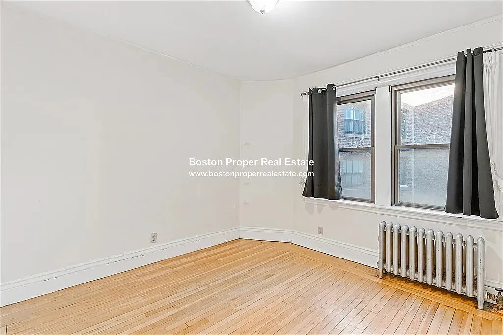2 bed, 650 sqft, $2,750 — Photo 1
