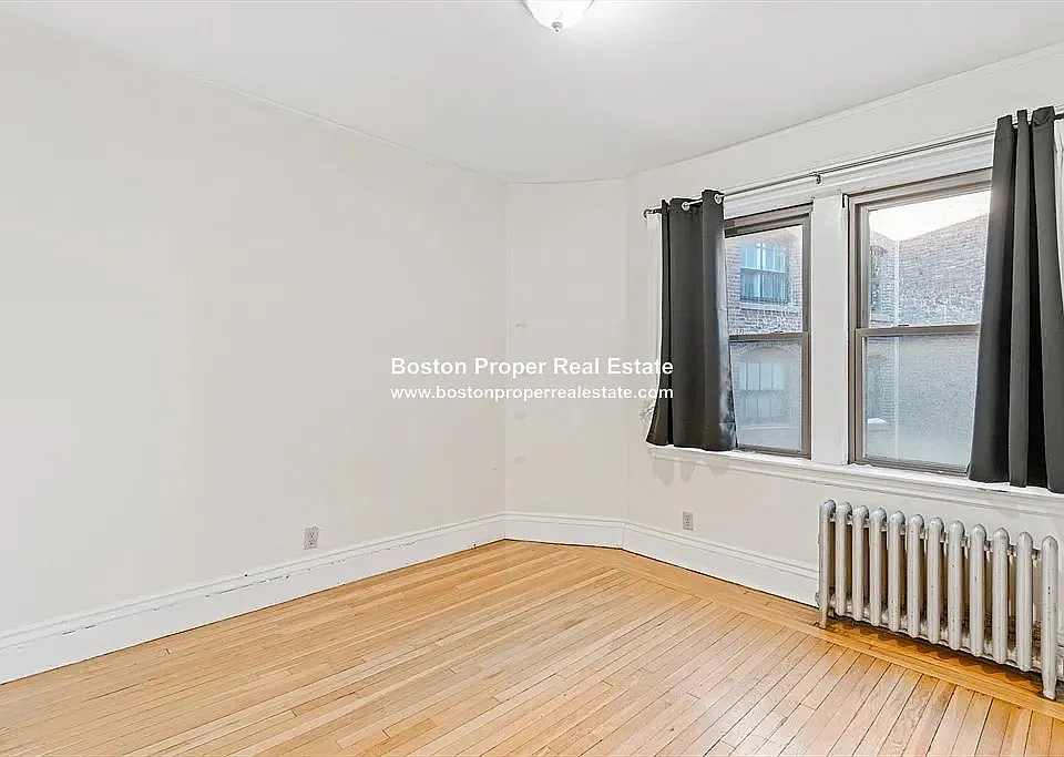 52 Charlesgate E #170