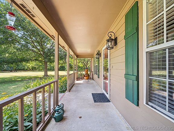 5th image of 18139 S 129th West Ave