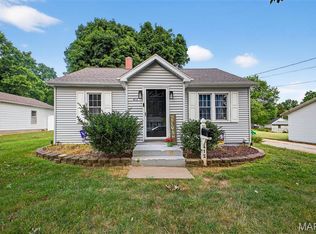 412 Monroe St, Waterloo, IL 62298