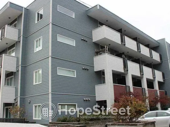 13678 Grosvenor Rd, Surrey, BC