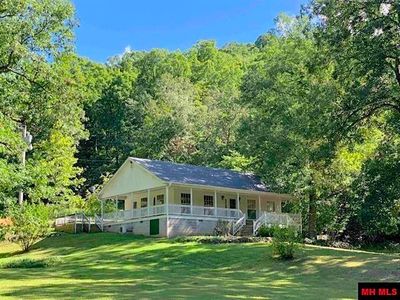 1672 Marion County 6065, Flippin, AR, 72634