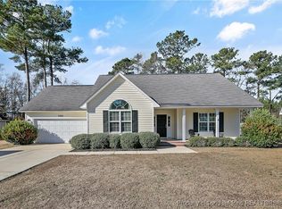 610 Bird Nest Ct, Stedman, NC 28391