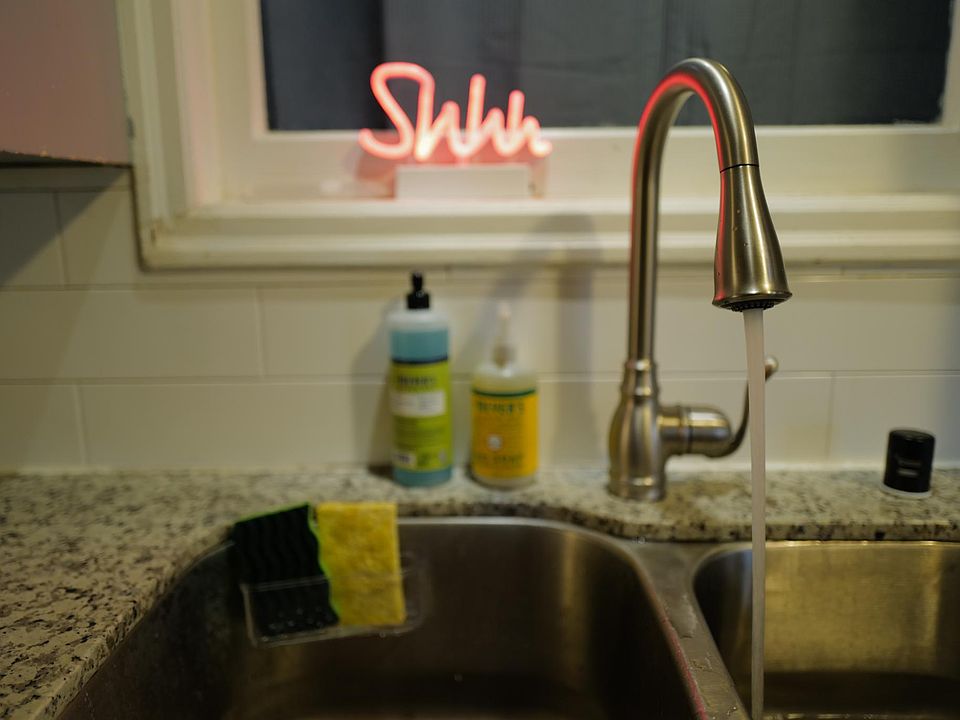 1st image of 8514 NE 13th Ave
