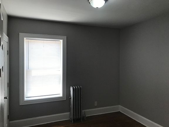 3rd image of 7546 S Carpenter St #7552-1