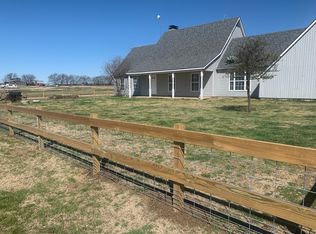 393 Martin Rd, Pilot Point, TX 76258