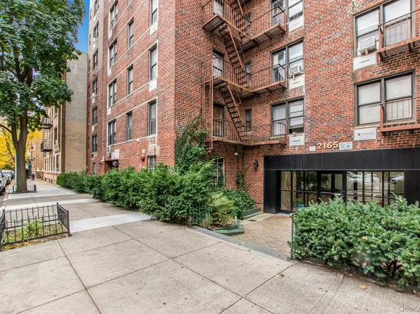 2165 MATTHEWS AVENUE UNIT 4B, Bronx, NY 10462