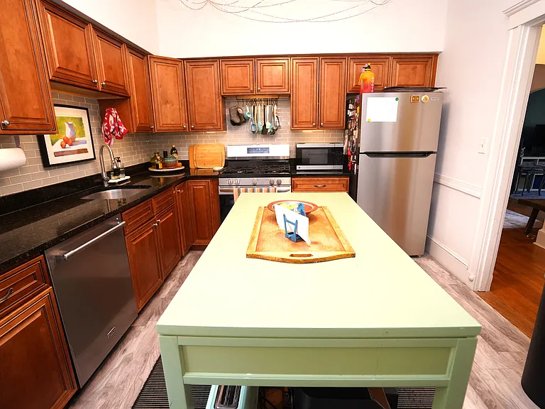 33 Dwight St #3 — Photo 13