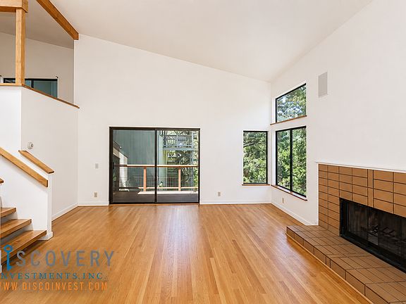 4th image of 5635 Merriewood Dr