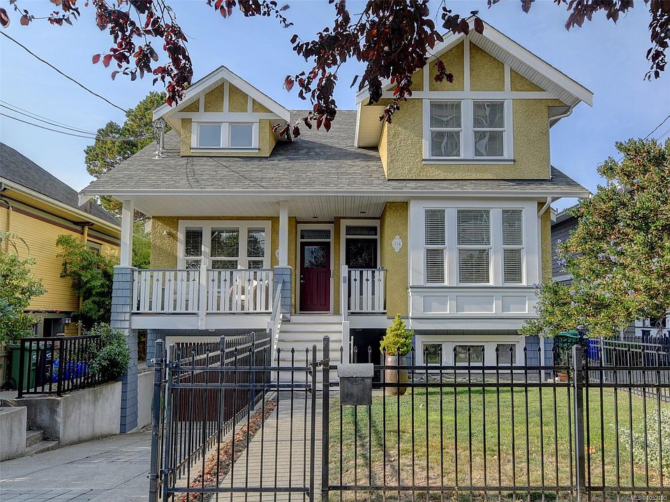 1st image of 134 Clarence St