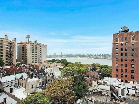 5th image of 300 W 108th St APT 11C