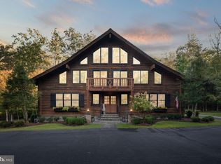 4791 Wintergreen Ct, Woodbridge, VA 22192