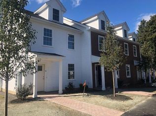 1 Grape St, Newmarket, NH 03857