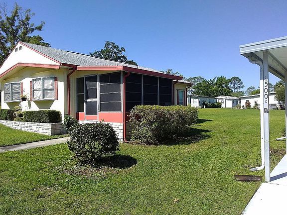4th image of 1502A Peachtree Ln