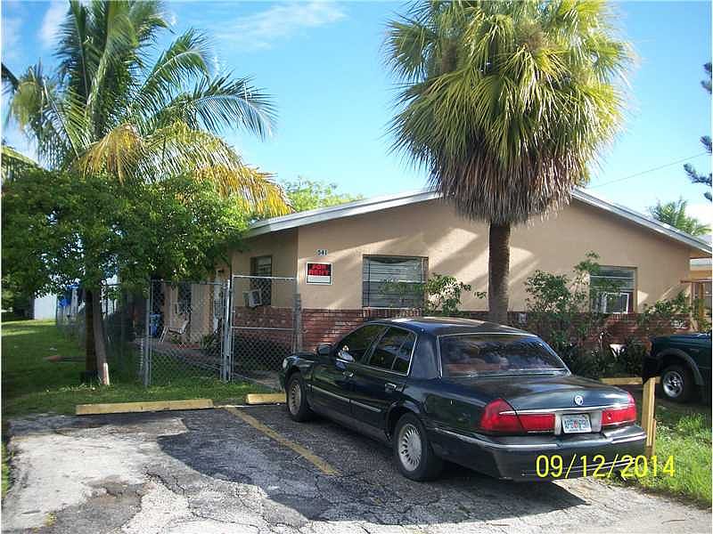 1st image of 541 SW 2nd Pl #1-3
