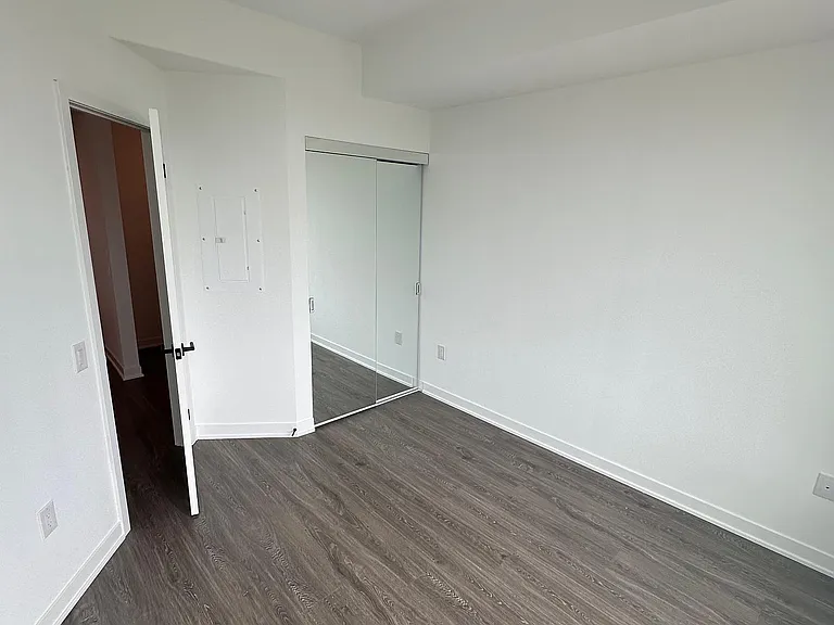 2495 Eglinton Ave W #608 — Photo 13