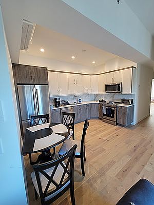 3rd image of 375 Sand Ln Floor 4