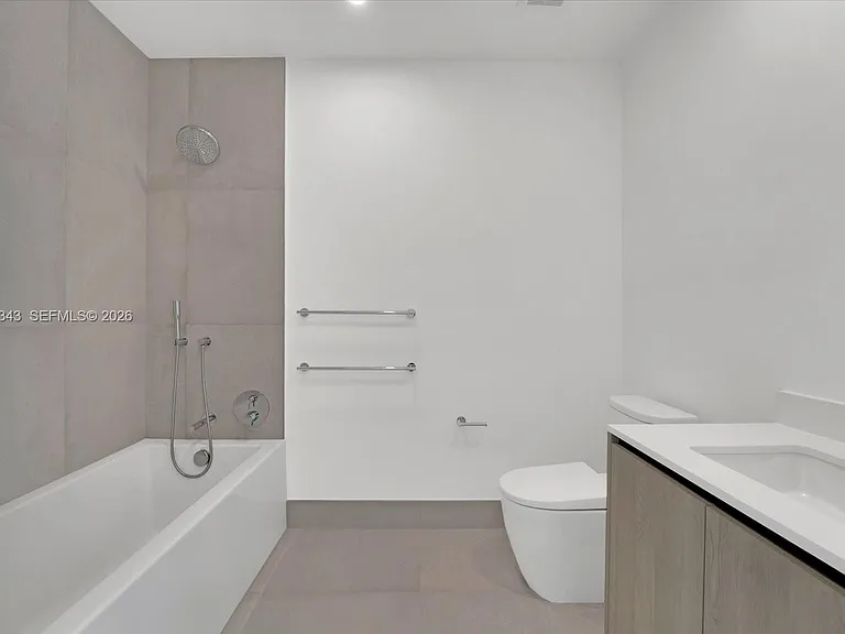 9201 E Bay Harbor Lph_711 #LPH_711 — Photo 11