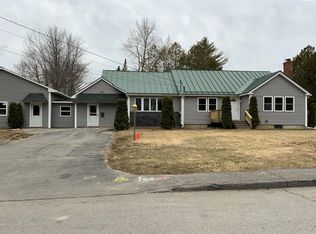 74 Fountain St, Gardiner, ME 04345