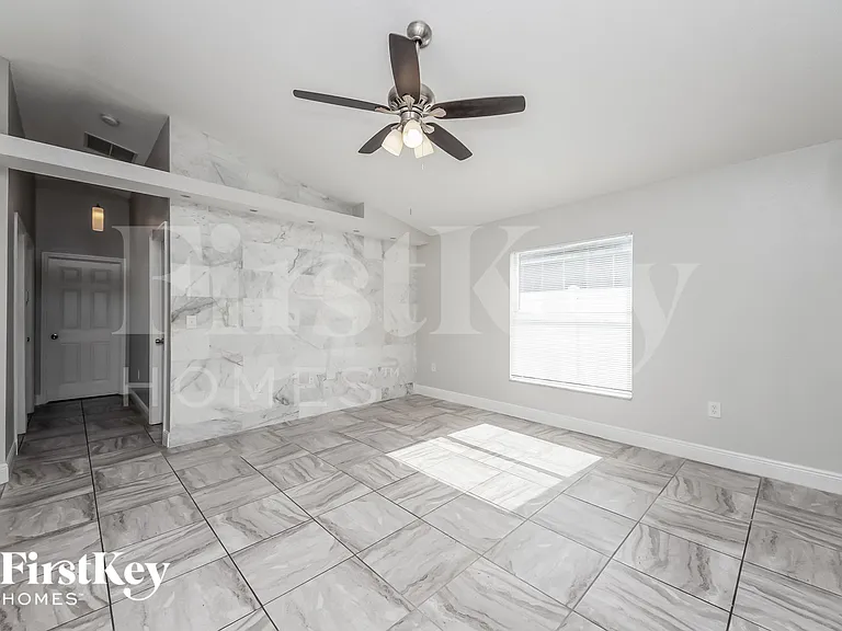 4117 Berkshire Bay Ct — Photo 3