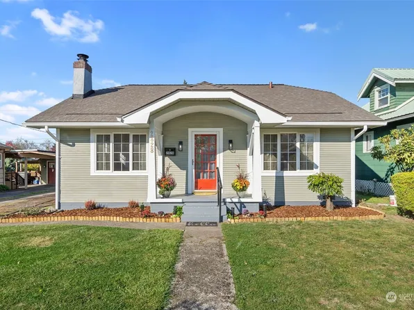 2828 Dover Street, Longview, WA 98632