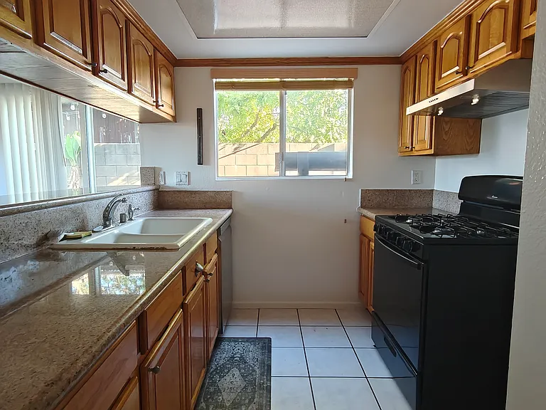 3619 Armour Ave #1 — Photo 9
