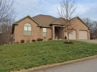 708 Sunset Dr, Perryville, MO 63775