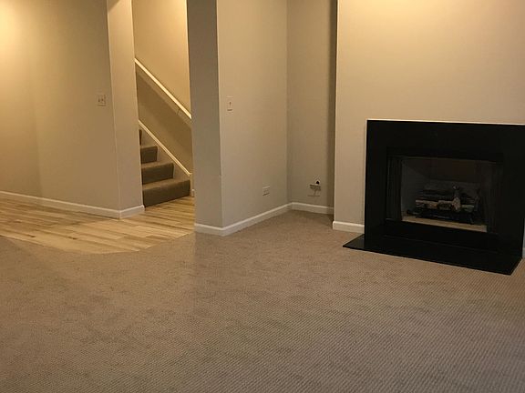 4th image of 2723 N Wayne Ave #1R