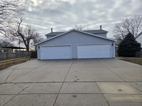 757 W Q St, Lincoln, NE 68528