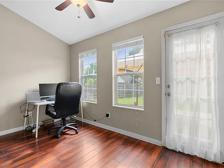 1755 Arborwood Dr — Photo 15