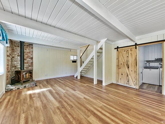 4th image of 896 Tanglewood Dr