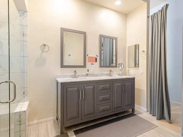 700 E 17th Ave, Escondido, CA 92025