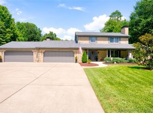 8910 County Line Rd, Sellersburg, IN 47172