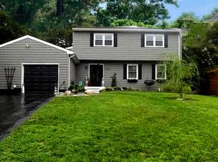 1118 Dell St, Toms River, NJ