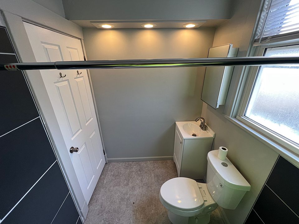 1st image of 225 Bosley St Unit 1