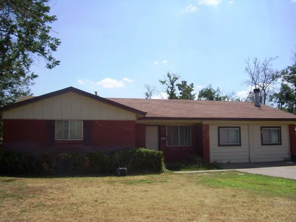 2620 Crescent Dr, Vernon, TX 76384