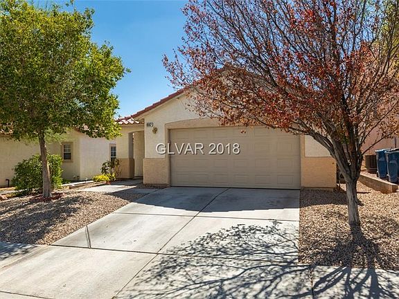 3rd image of 8567 Shady Pines Dr