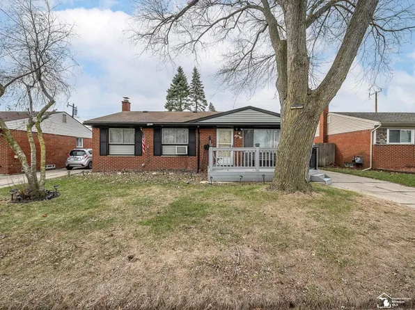 34627 Nancy St, Westland, MI 48186