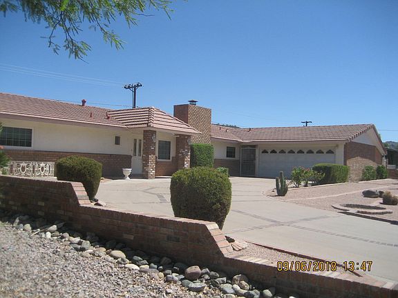 3rd image of 13419 N Canterbury Dr