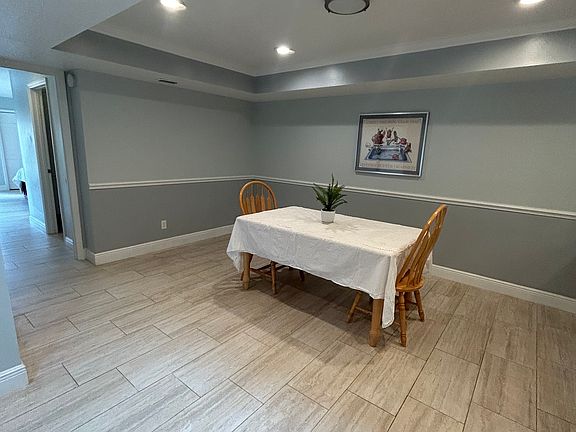 4th image of 4936 Umber Way